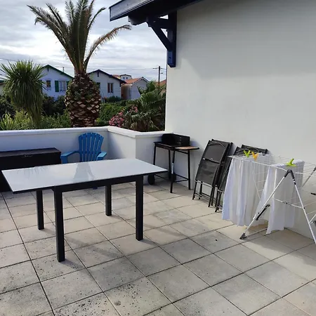 Avec Terrasse A Beaurivage Apartmán *
