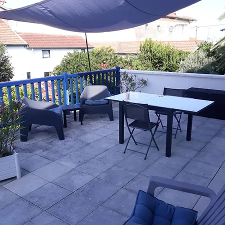 Avec Terrasse A Beaurivage *