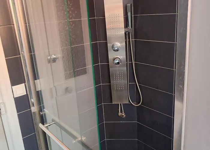 Avec Terrasse A Beaurivage * 비아히쯔